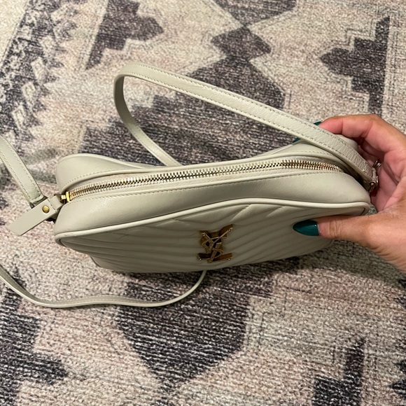 Saint Laurent Lou Camera Bag - Picture 11 of 11